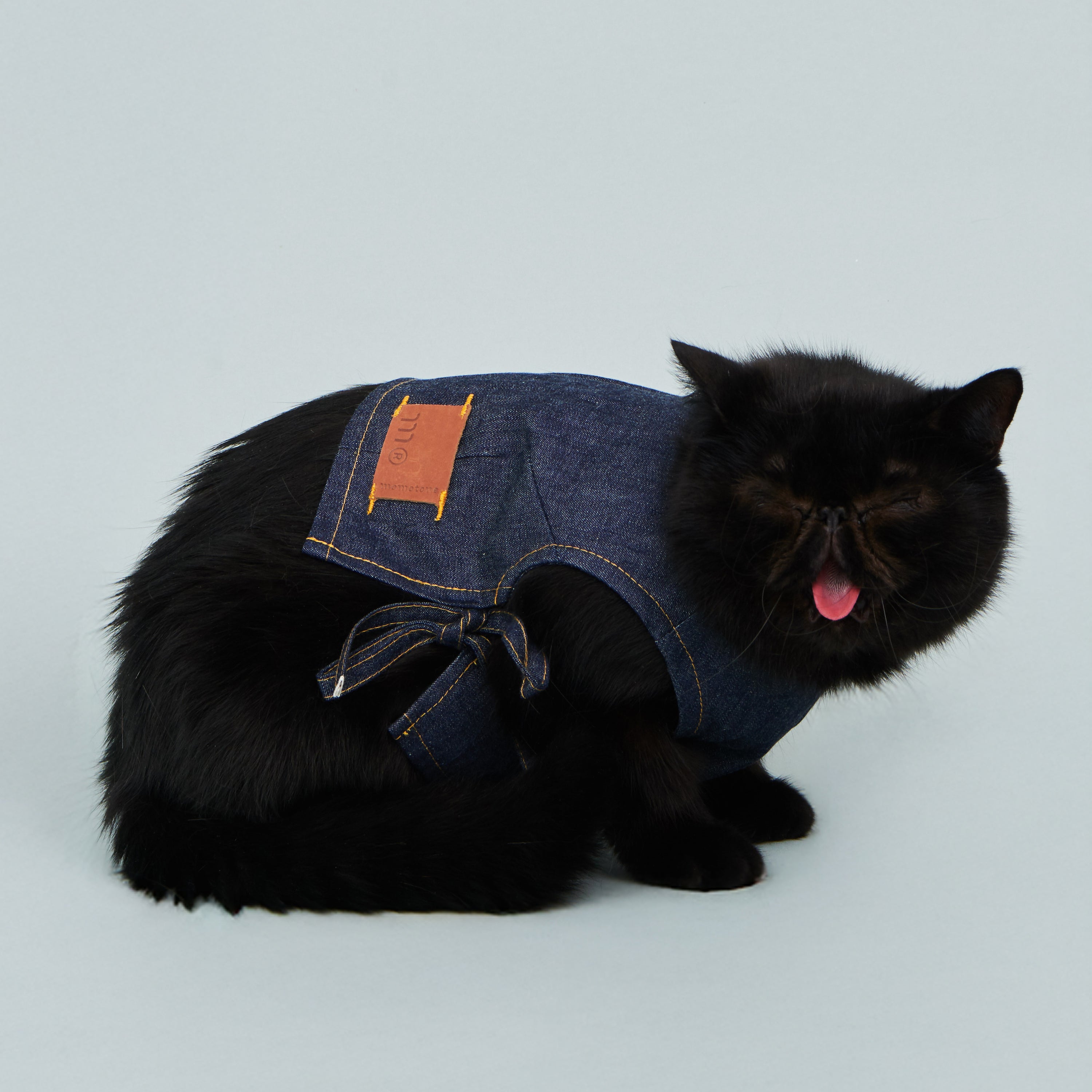 okayama / denim tie top