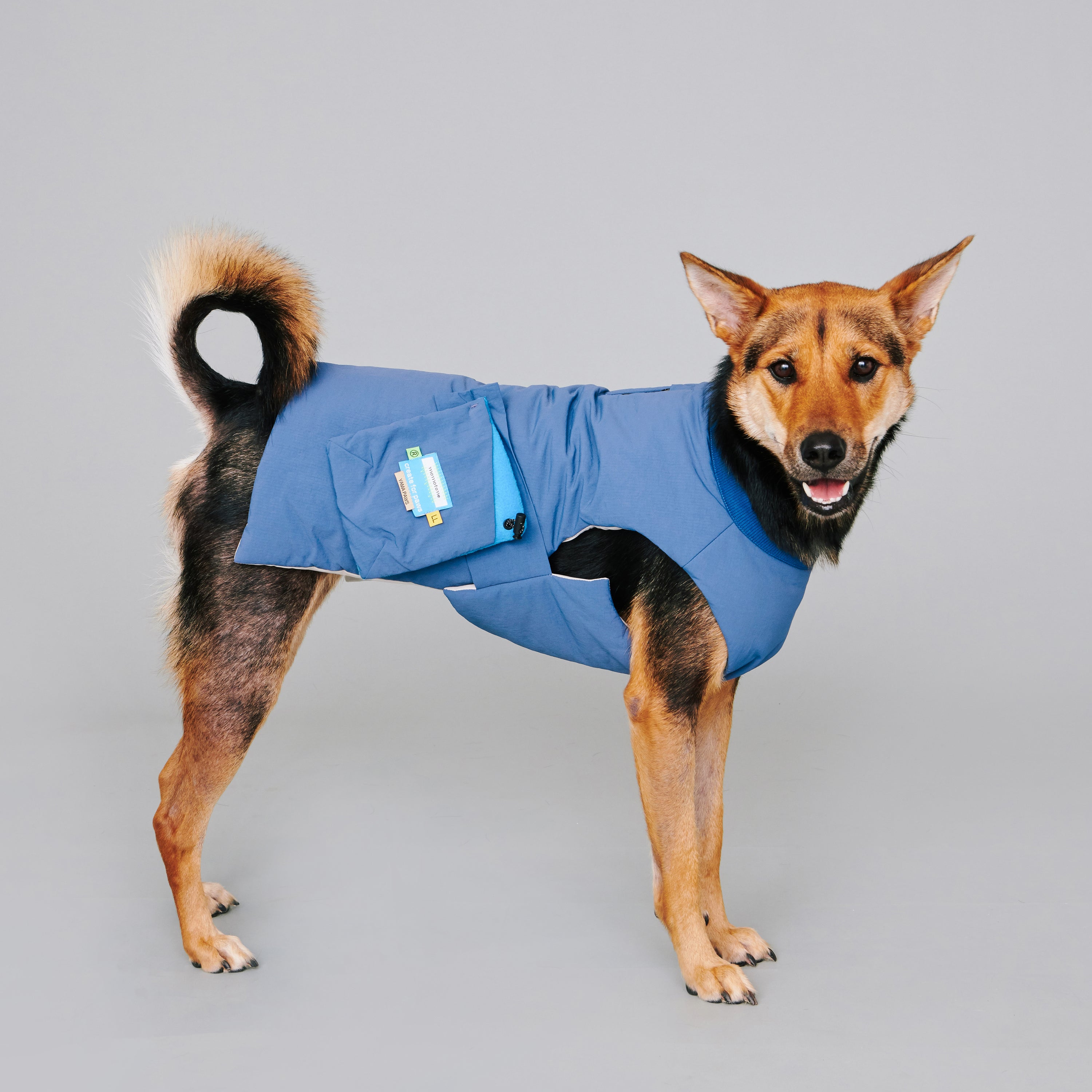 yama paws / nur puffer jacket blue